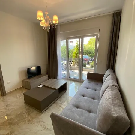 Lavish Apartment Hanioti