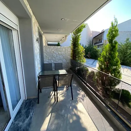 Apartment Lavish Hanioti